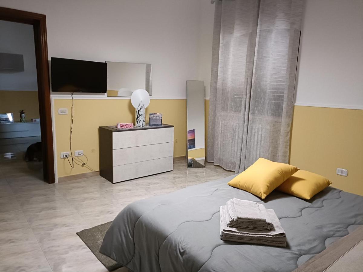 Casa Vacanze Campi Salentina Extérieur photo